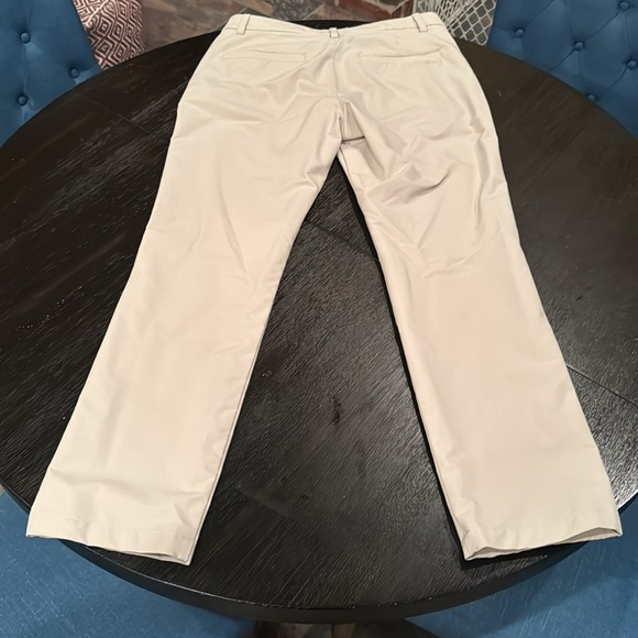 Under Armour Khakis Pants - Picture 5 of 8